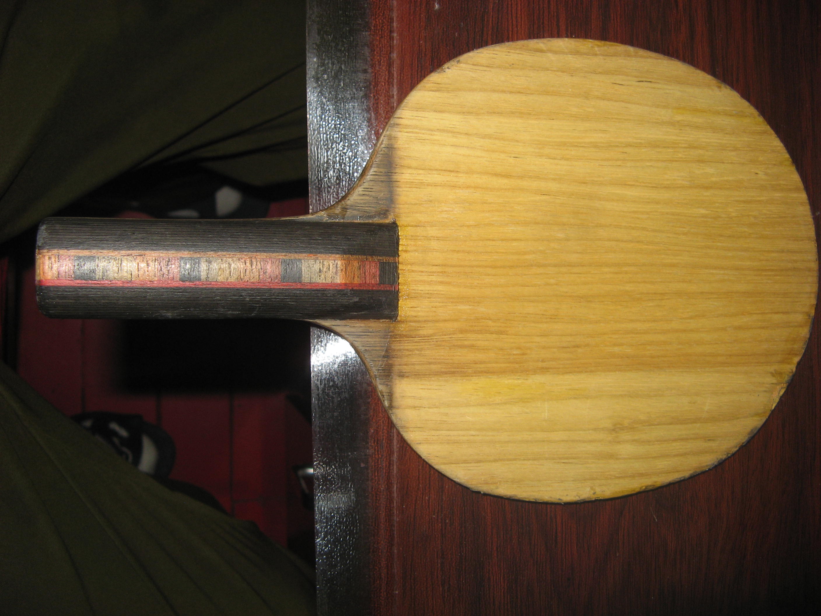 ���˳���̼������ ��һö��