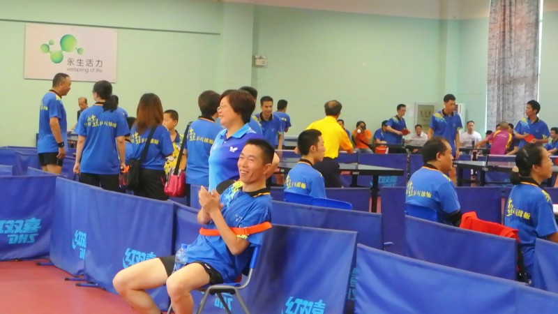 13��6��22�վ�Ӣ�������׽조������˿�屭��ƹ��������ɼ�����Ƶ��������Ƭ