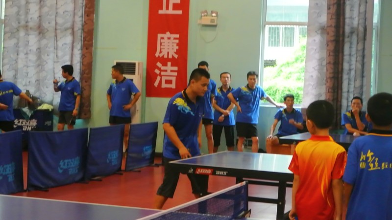 13��6��22�վ�Ӣ�������׽조������˿�屭��ƹ��������ɼ�����Ƶ��������Ƭ