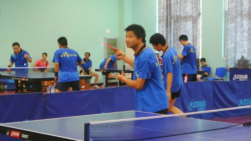 13��6��22�վ�Ӣ�������׽조������˿�屭��ƹ��������ɼ�����Ƶ��������Ƭ