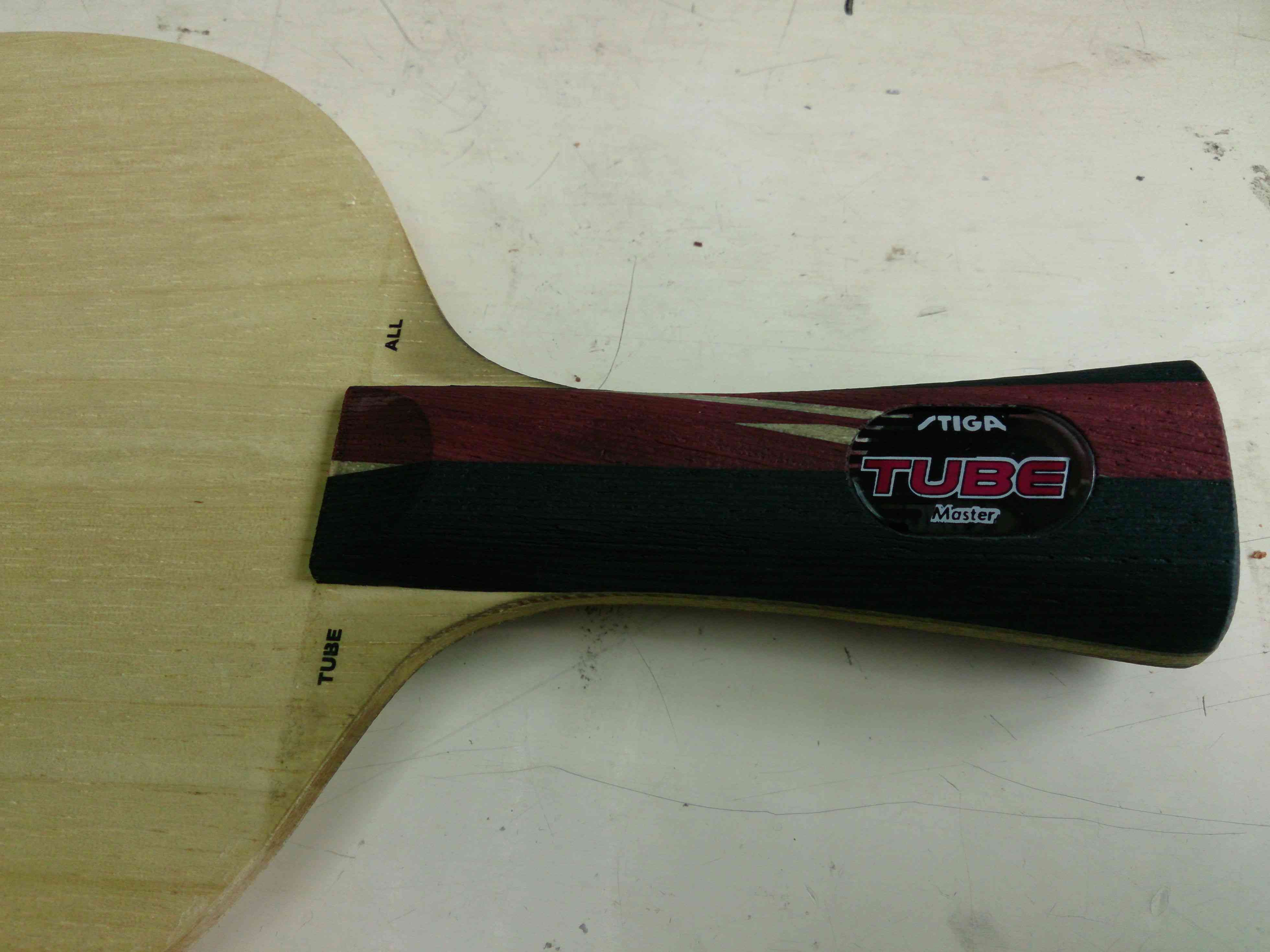 �����������µ�ȫ�ܹ�����220Ԫ������ۣ���һ��С��������˺��Ƥʱ��һ����˿��Ʒ��ܺá�������QQ:2937489277