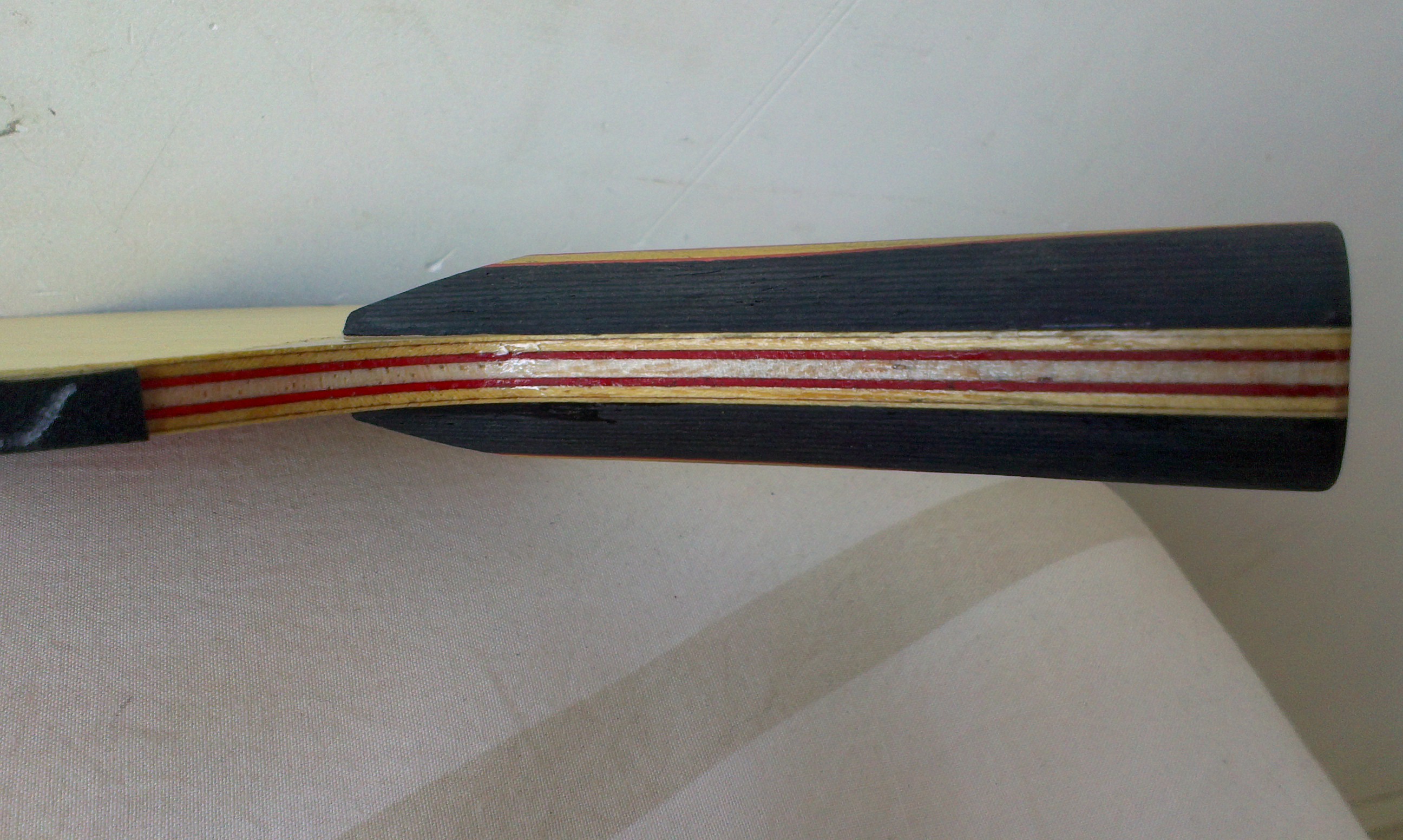 ����9�����˴�ľ�����ģ�ͦ�ζ���7��320�룬205���ʳ�����������ͨ��Ƥ��