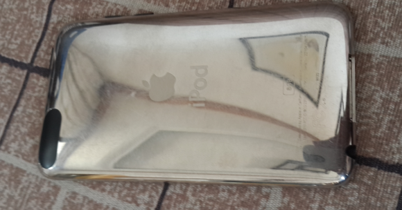 ���ﻻ�ipod touch3������ֱ��YEO��������oc,�����������ͼ~~~