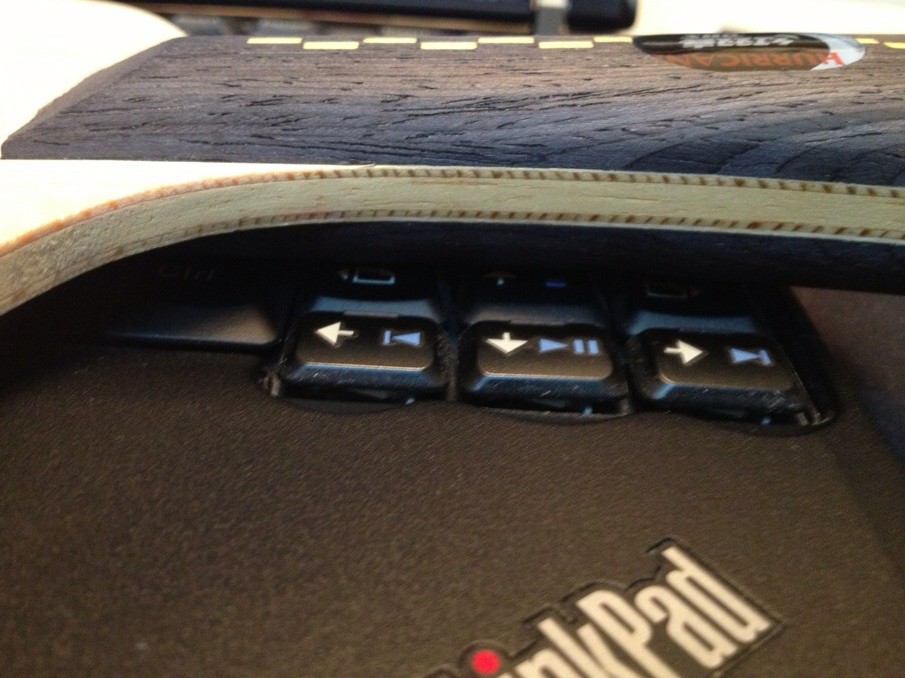 һ֧���Ϊ�ְͽ�������ɼ��о����˹�����ƺ�˫ϲ�װ壬����85�ˣ����6.0��������Ʒ��ü۸�800Ԫ�ĵװ壬����850Ԫ����QQ��729970 TEL��13918488887