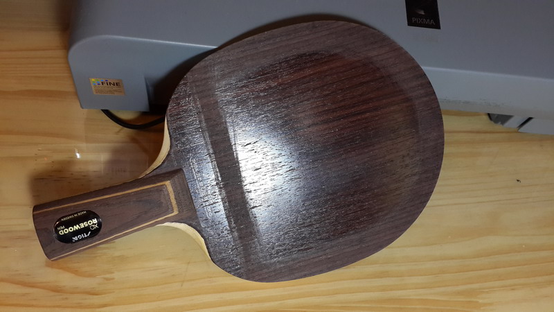 ˹�ٿ�õ��XOŷ��500���ʣ���ʽϸ��CL300���ʣ���ɫ�¸��ף�ˬ�����ͽ�Ƥ��������