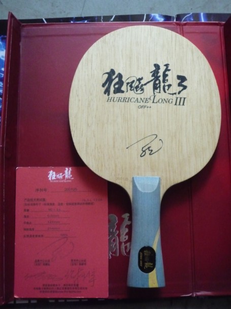 ����һֻ��Ʒ�ó�ɫ��Ʒ��������ú�ȿ����3 ��3