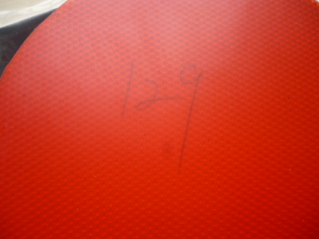 ŷ������̼��FL��350Ԫ���հ����innerforce ALC AN��600Ԫ���ʣ�������Ʒ��ս���100Ԫ����