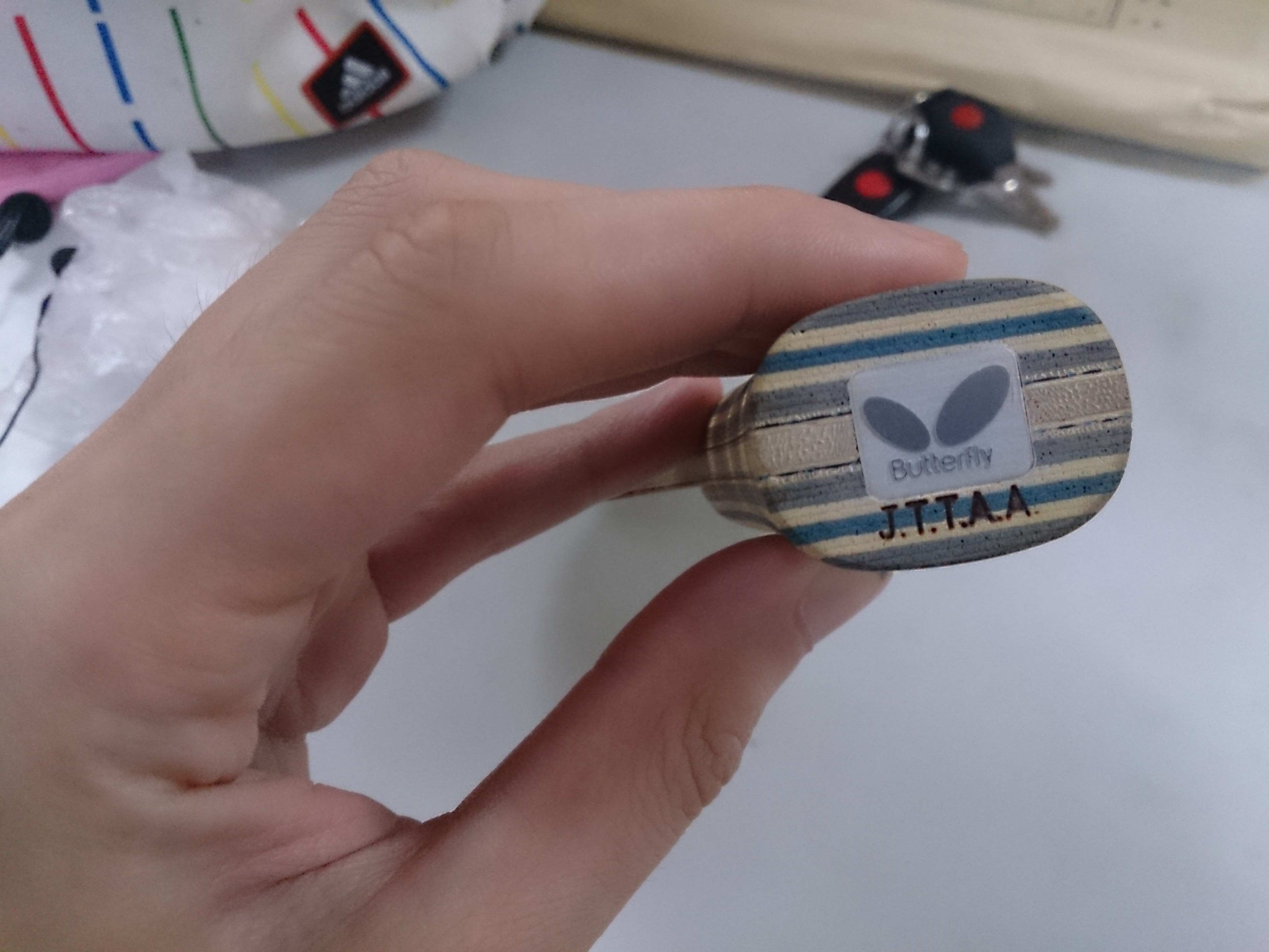 ���л�VIS���ļ��޴�ĥ��99�£����־ŵ��ӷ�����һ��С��������Ƭ�����Ĳ�����������ͨ�����ˣ����ն�����û�У���ɫ�Լ�����1050Ԫ��˳�ᣬ֧�������ס�qq:2937489277