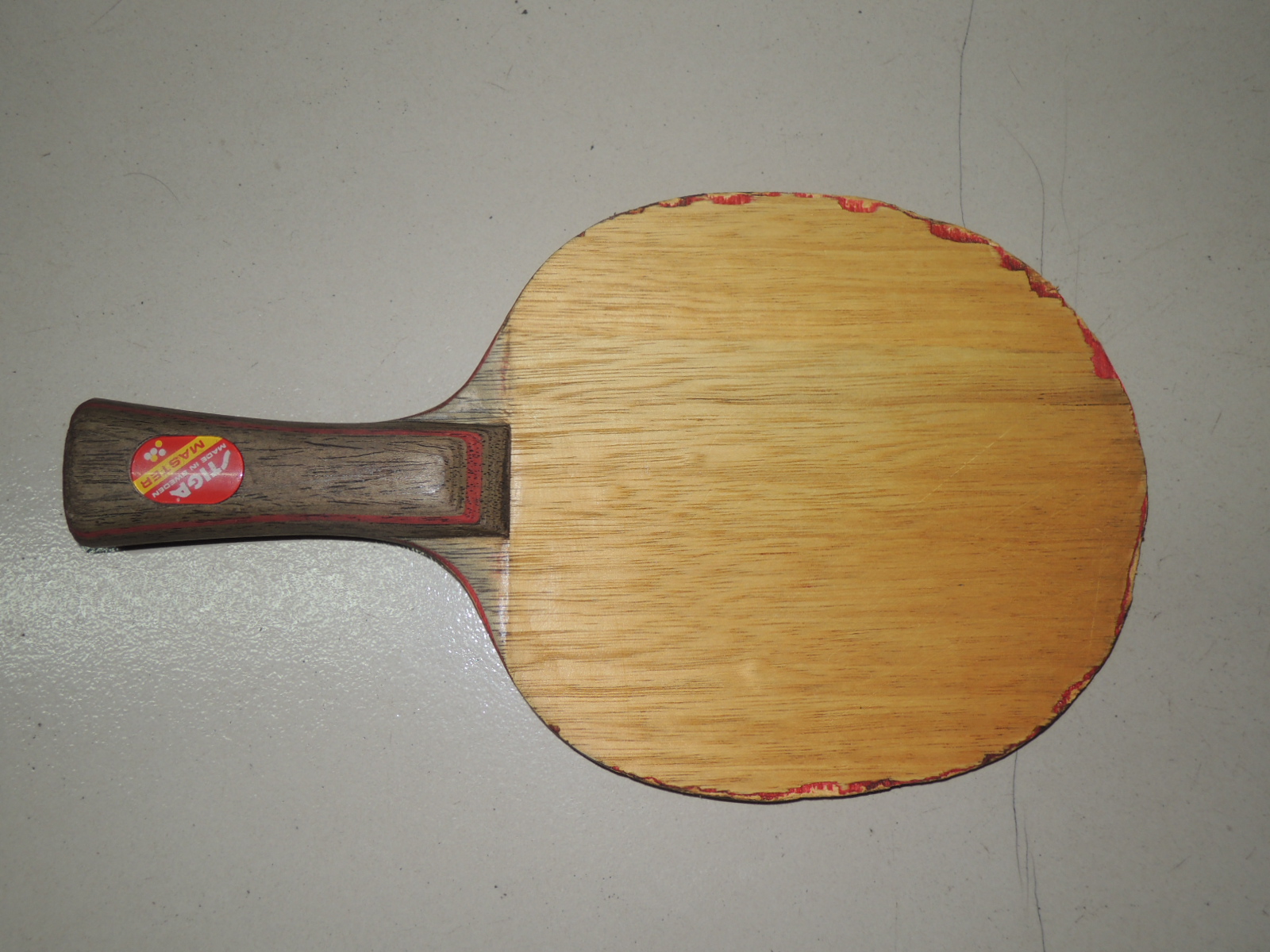 ���˳�һ���ϻƱ�AE,130���ʣ���