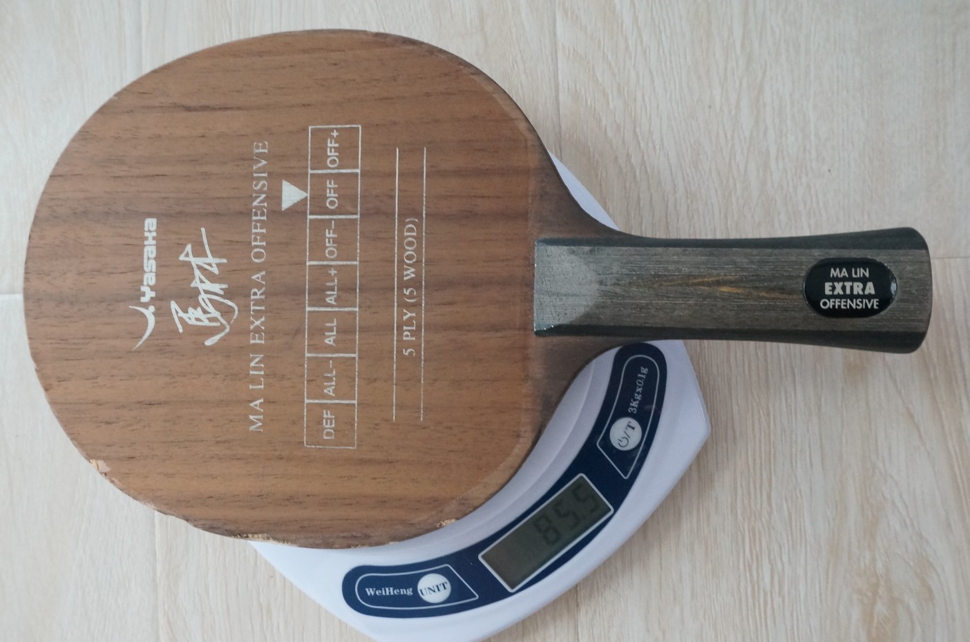 �����հ� YEO ��ɫ��ͼ��