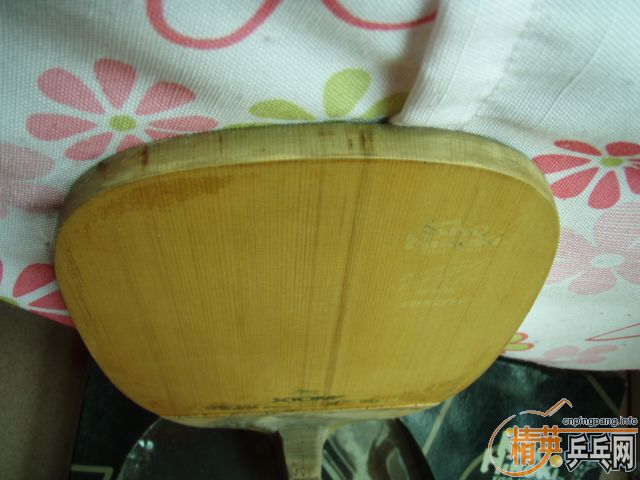 ��һ���ڵ����ƽ𣬱��VL8541,750���ʣ���һ���µĽ�����V��QQ34639432