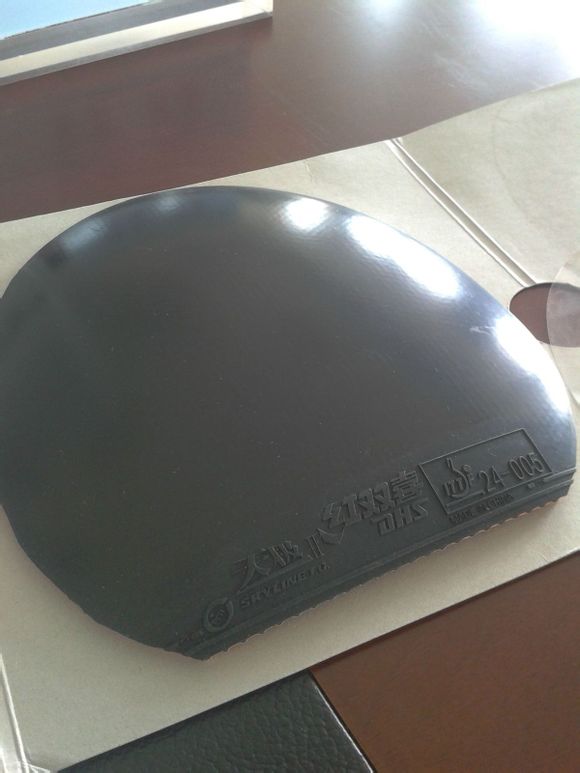 neo���2+ͦ��һ������ɫ�ܰ�