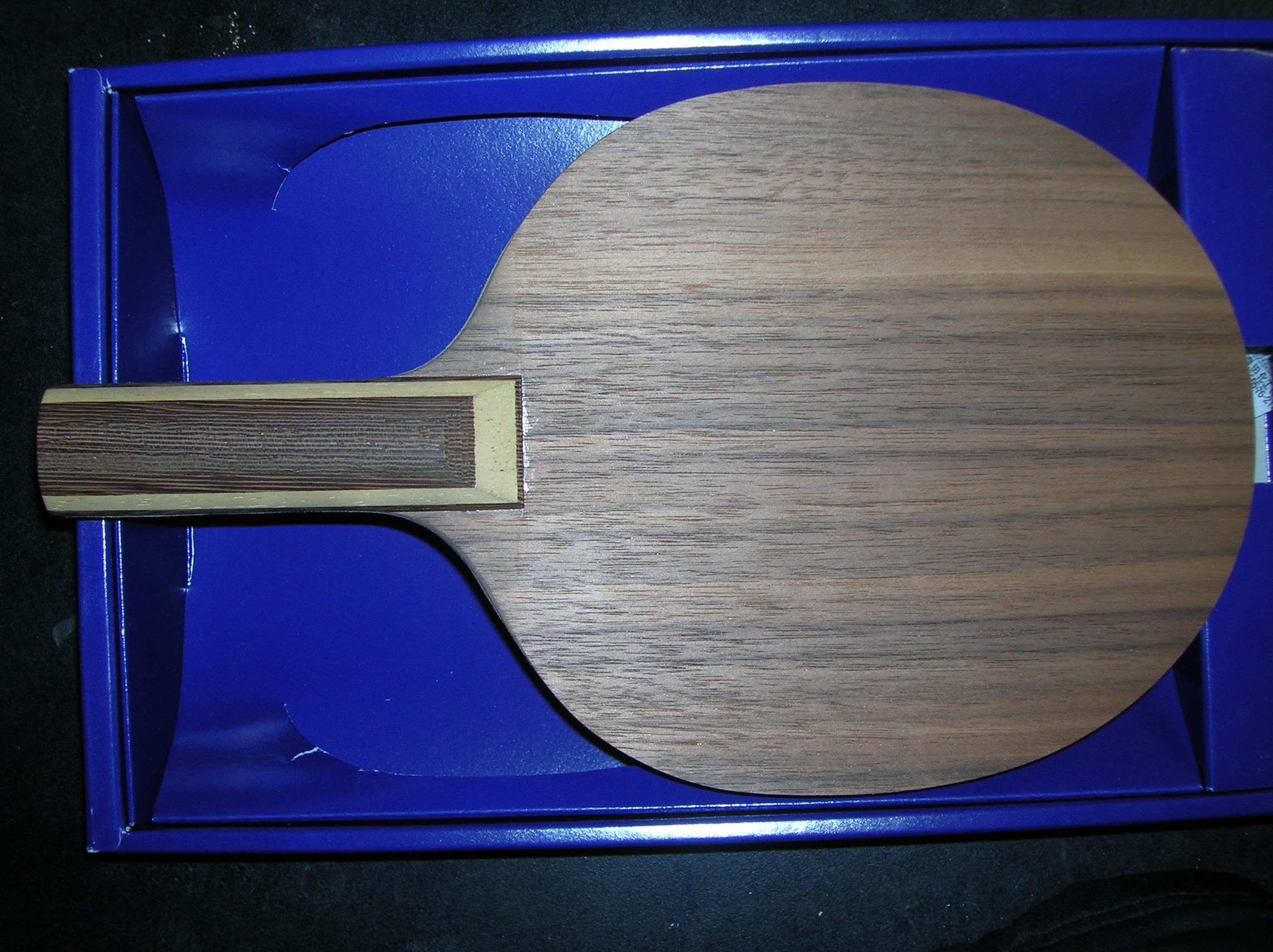 Nittaku Rutis  ST   81��