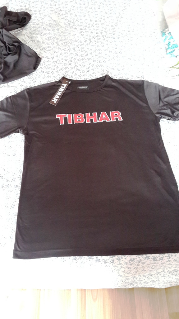 ��ͦ��LOGO T��һ��