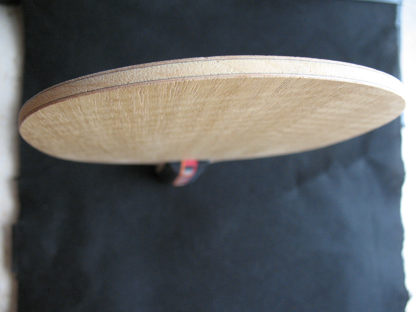 ���������̼���������Σ�260���ʣ���΢��ĥ