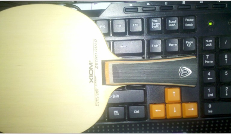 ���ͼ۳�һ��¸��µ�xiom����̼�ʣ���ɫû��˵~~~~~~~~~~~~~~