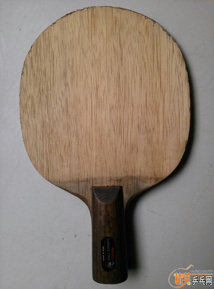 �����ѳ�����ɫ�ɵ������ⲣ����450���ʣ�