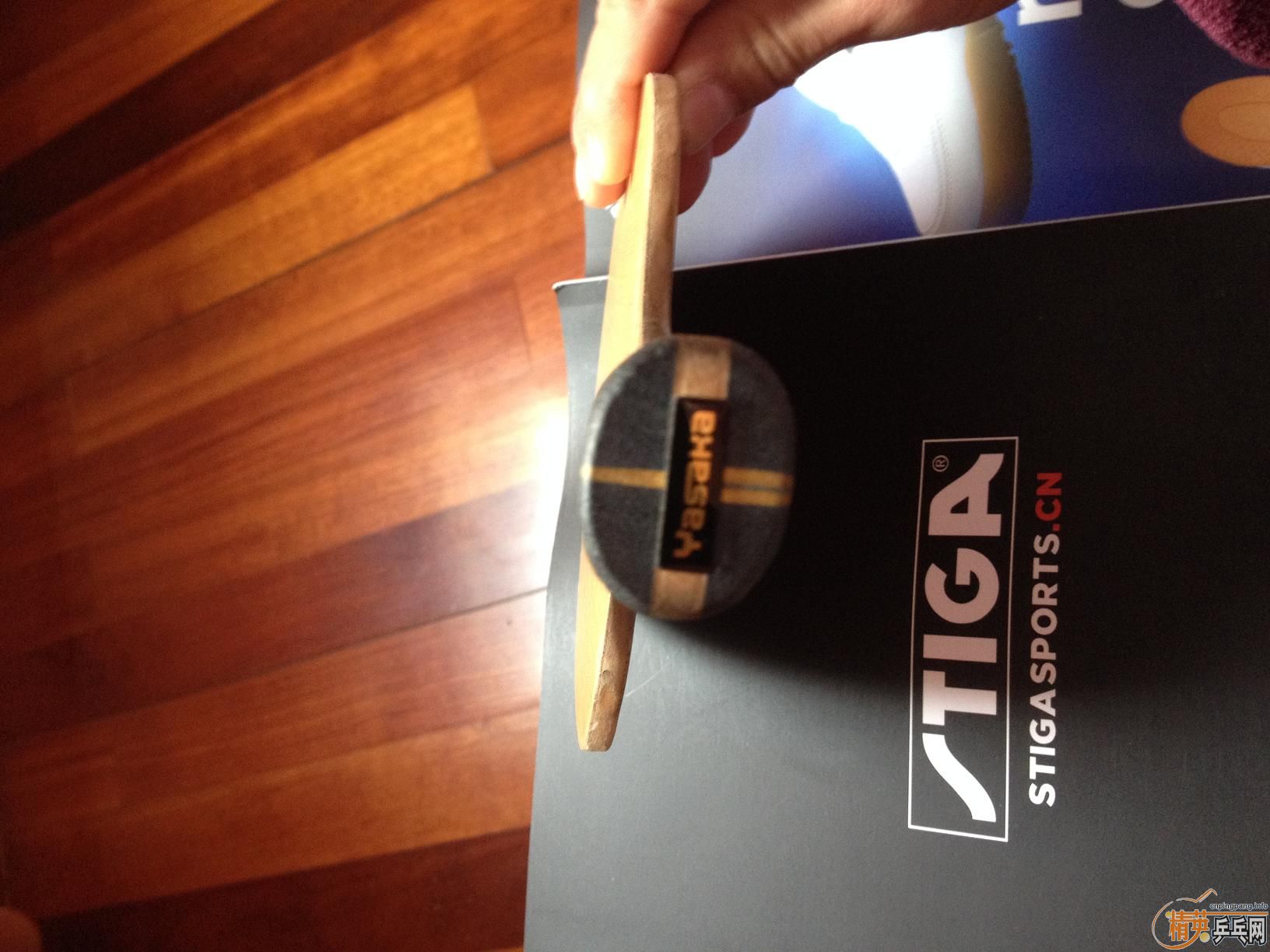 ������YE