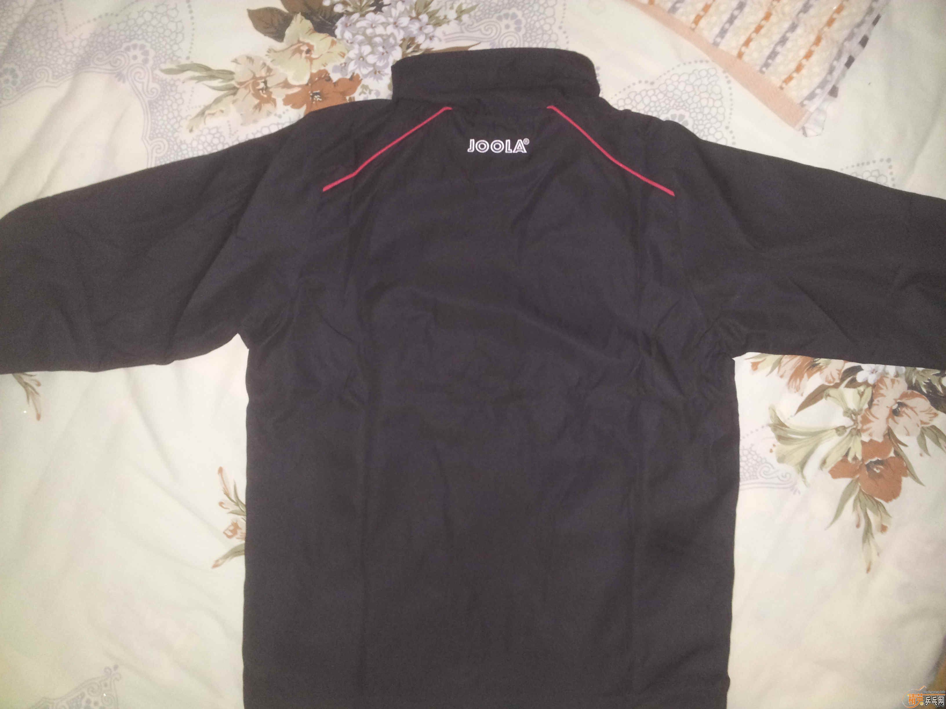 ��һ�׺�ɫȫ��joola�������䳤��ƹ�����