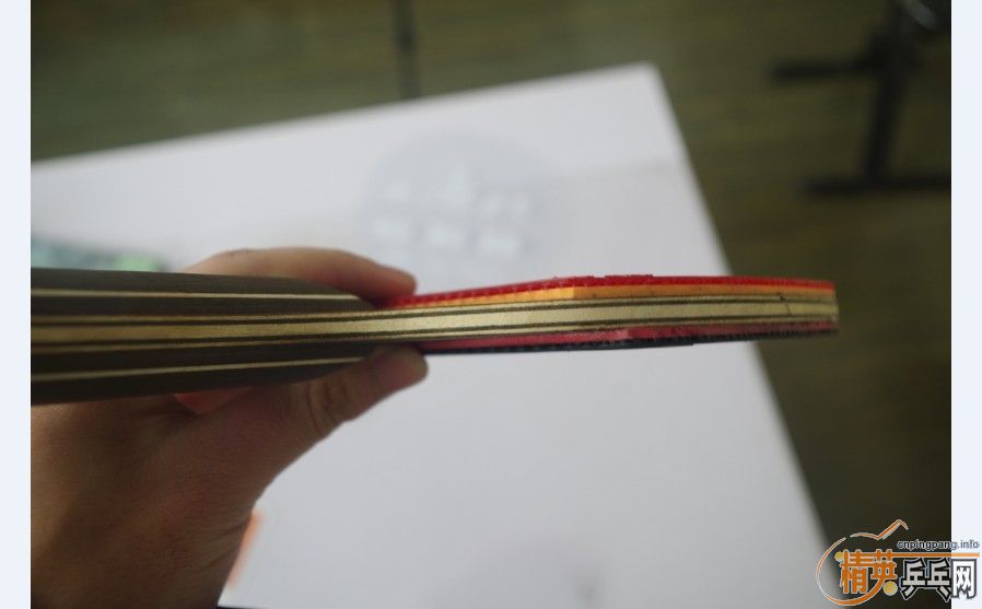 �������⣺���µ¶��ƺ�̴