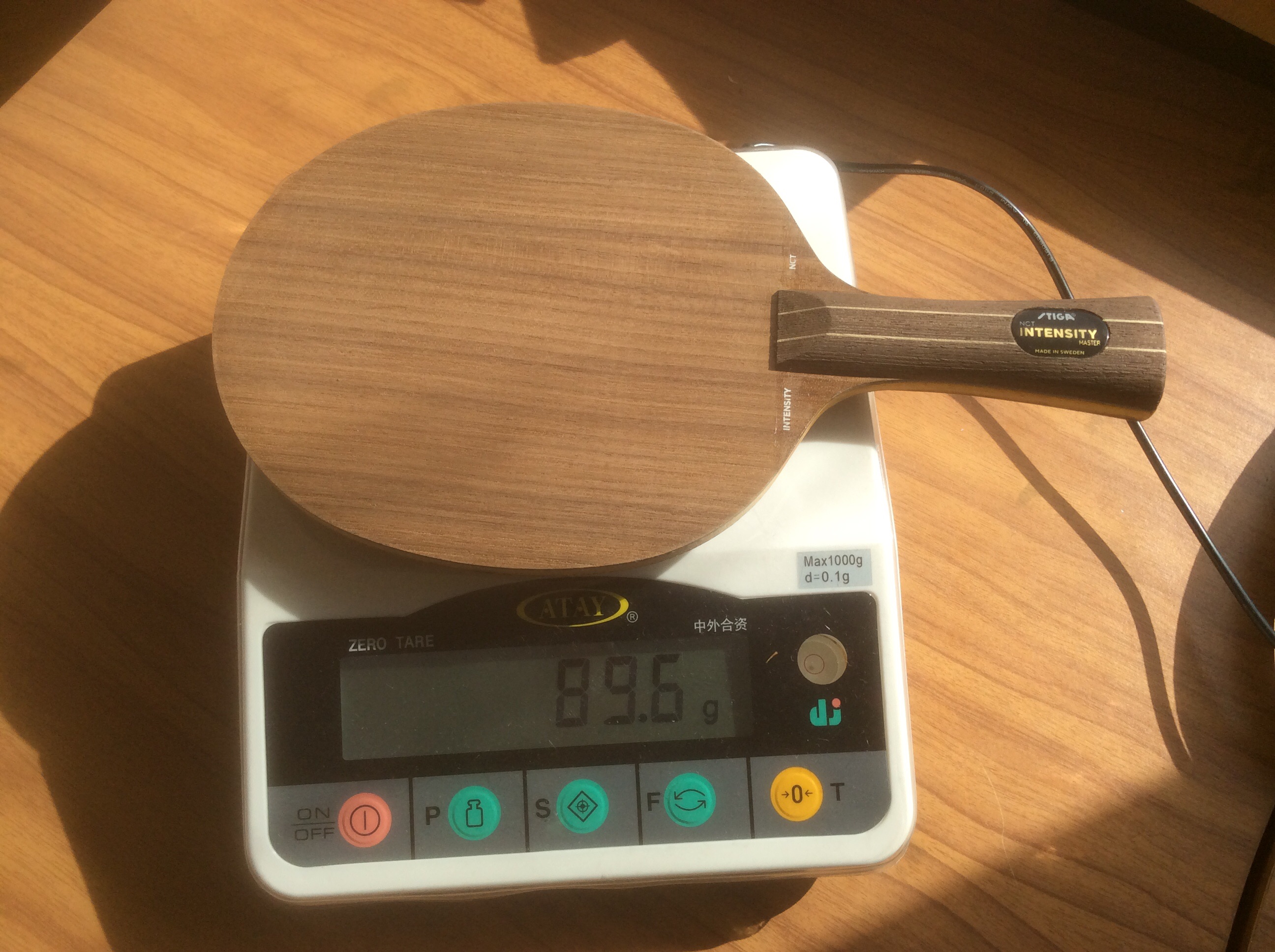 ���հ漫ǿ��ľ