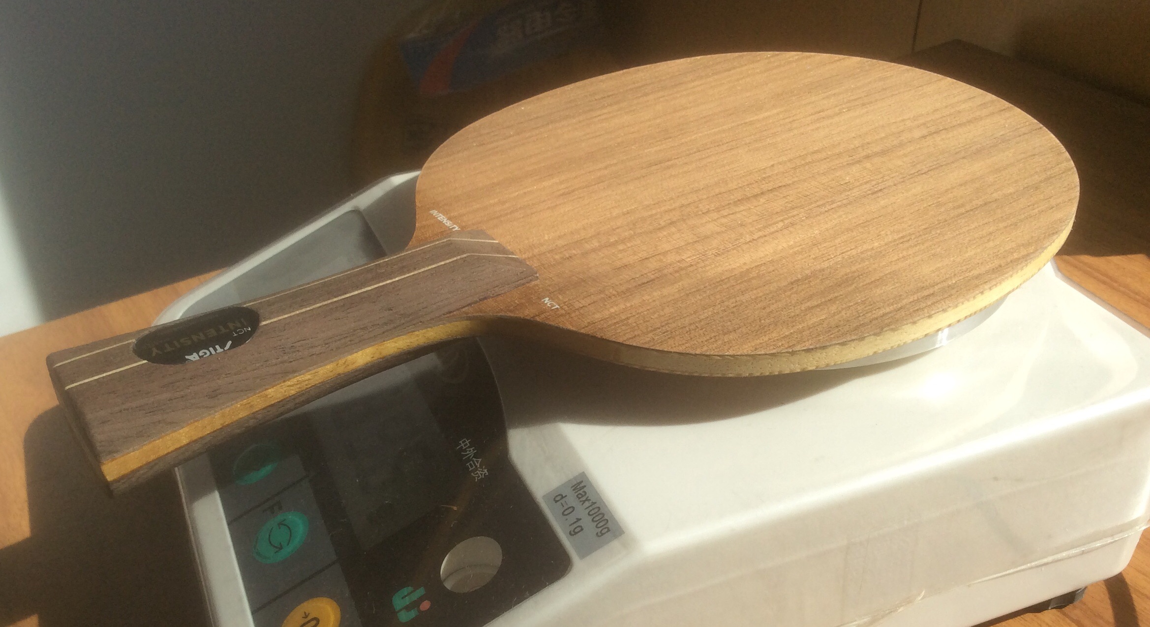 ���հ漫ǿ��ľ