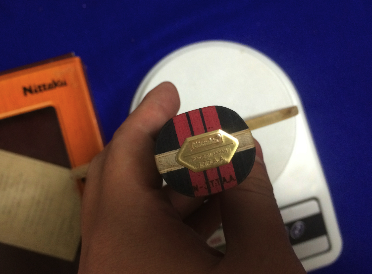 ���ó�ɫ��������С����st��ľ�ƾ��ѣ���������