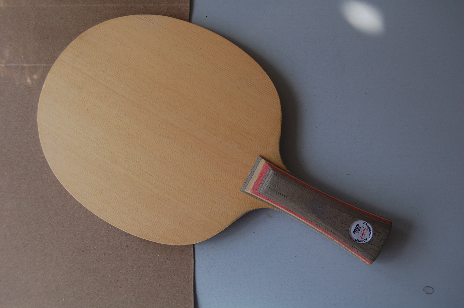 ��ɫ95�¶���J����̼�����һ��95��Roundell��650����ͨ����������ˬ�����75��Neo��3����������