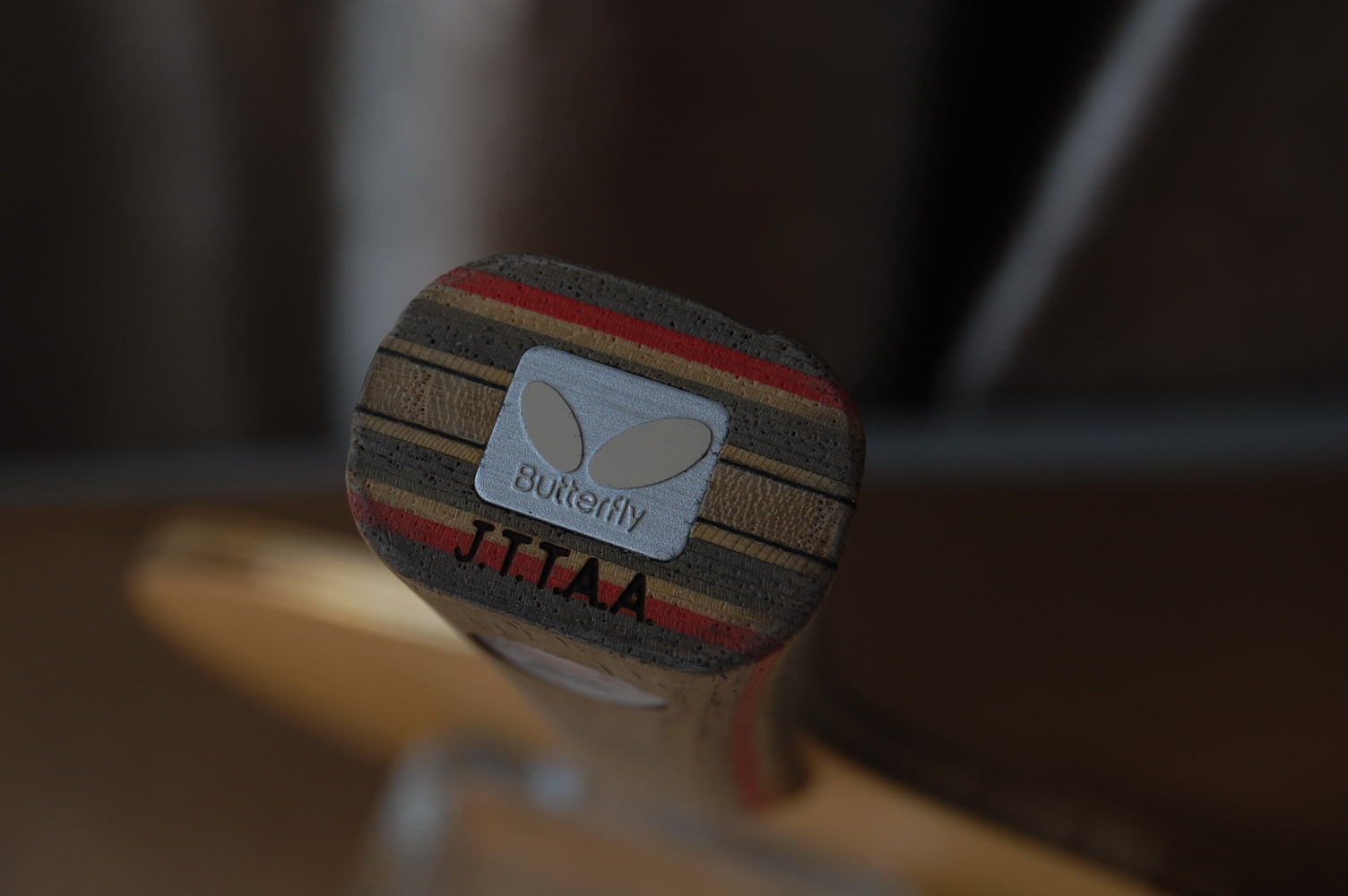 ��ɫ95�¶����л�J����̼�����һ��95��Roundell��650����ͨ����������ˬ�����75��Neo��3����������