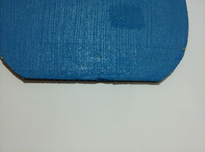 �������ɫ����M3��һ���ɫ����M1��