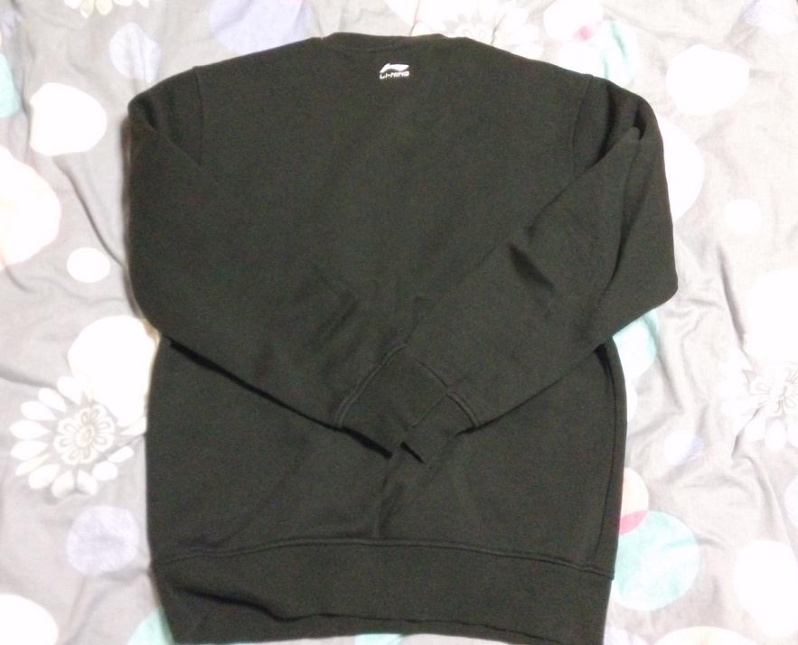 �ײ˼۳�һ�������º�һ��ɫ����.����