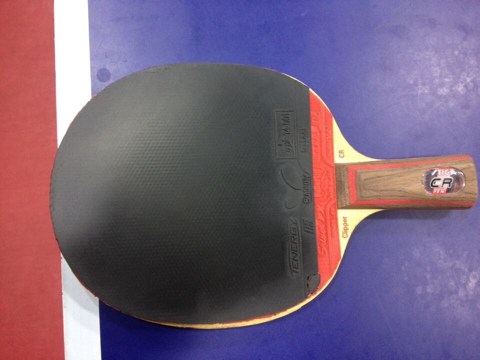 ��  �� ��