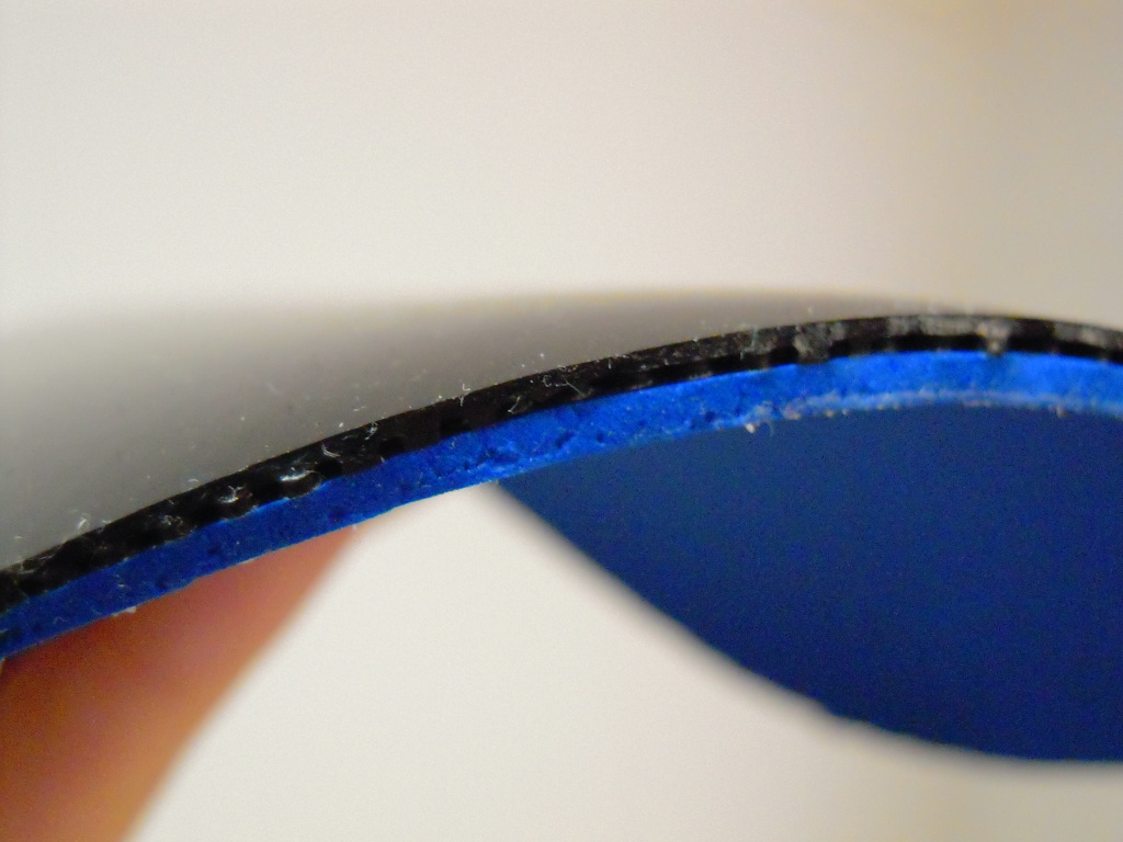 �����л���˫ϲNEO������ʡ��3����ɫ2.1��40�ȣ�210���ʡ�