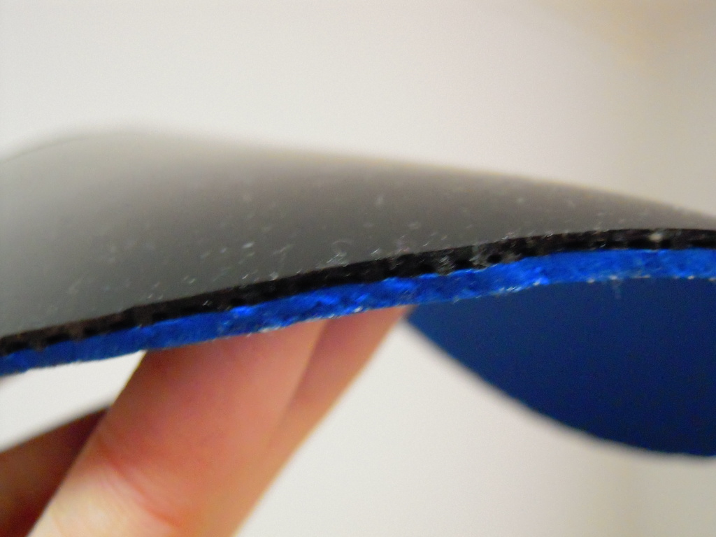 �����л���˫ϲNEO������ʡ��3����ɫ2.1��40�ȣ�210���ʡ�