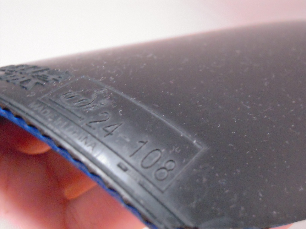 �����л���˫ϲNEO������ʡ��3����ɫ2.1��40�ȣ�210���ʡ�