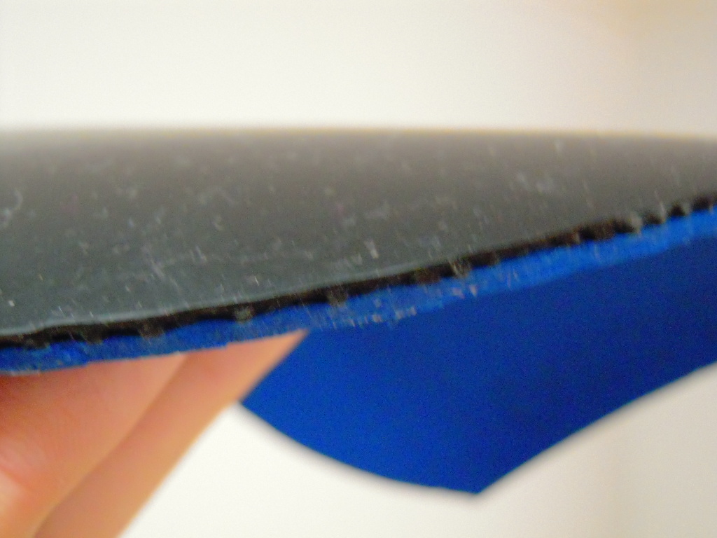 �����л���˫ϲNEO������ʡ��3����ɫ2.1��40�ȣ�210���ʡ�