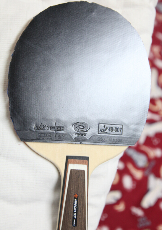 ���˳�������ɫ�׽�