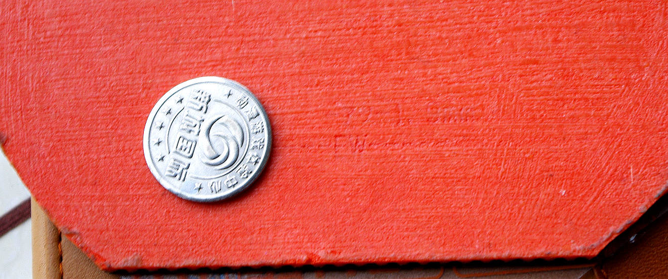 �ۣ���ɫ����T05������1.9