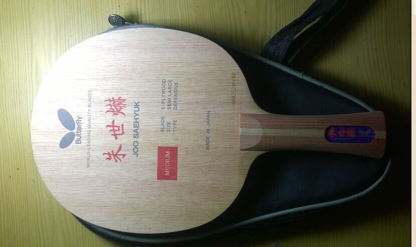 ������9����������