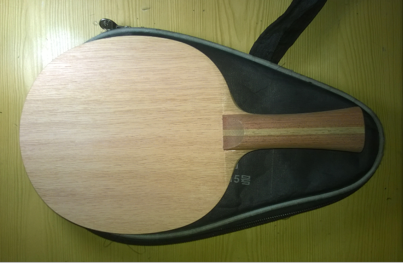 ������9����������