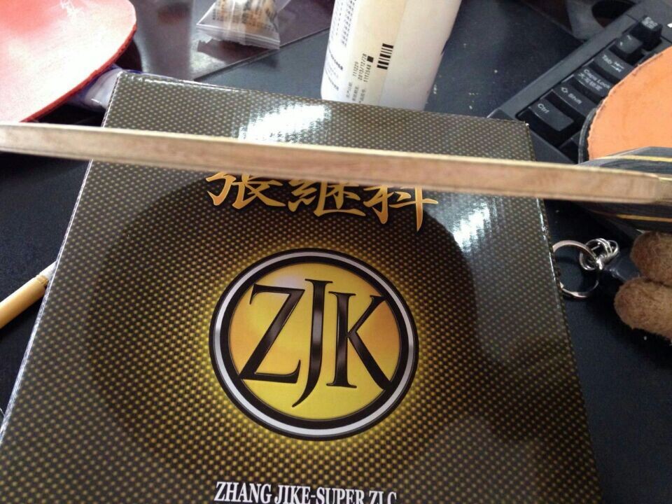 ֳż̿     ż̿ZLC  