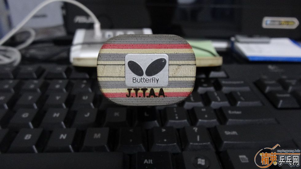 ���ѳ�һֻ�ǳ��׵� �л���̼FL��