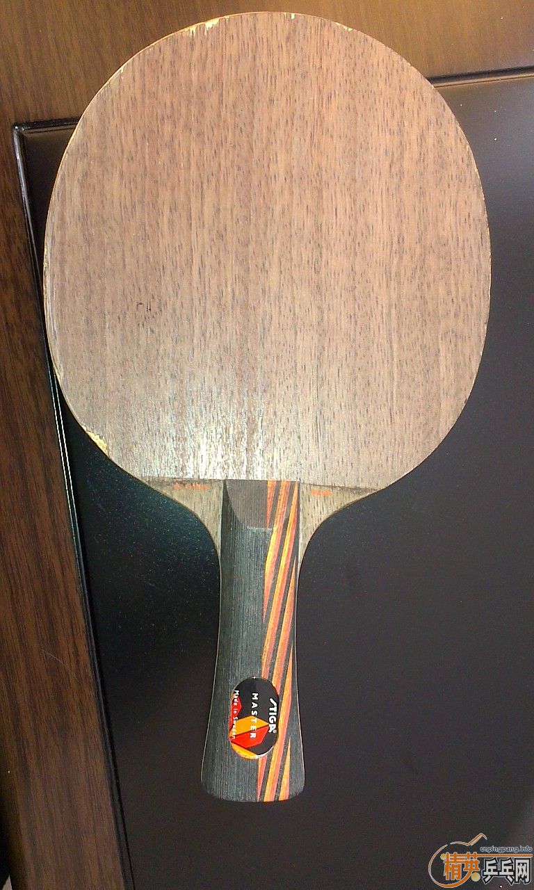 ����Ӣ���������̼����ˮ����ǿ