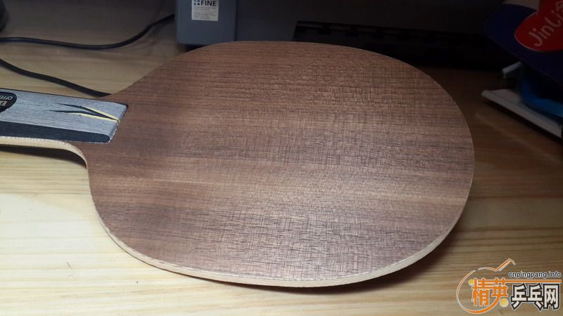 �����¸��¼�����Ƭ��ש�ң��м��������ֻ����YEOʲô�����