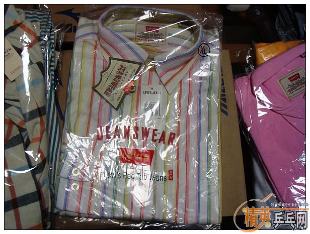 �������ļ���NIKE ��Ʒˮ����������ɫ2����ɫ1,����35������װ3��ˮ