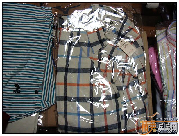 �������ļ���NIKE ��Ʒˮ����������ɫ2����ɫ1,����35������װ3��ˮ