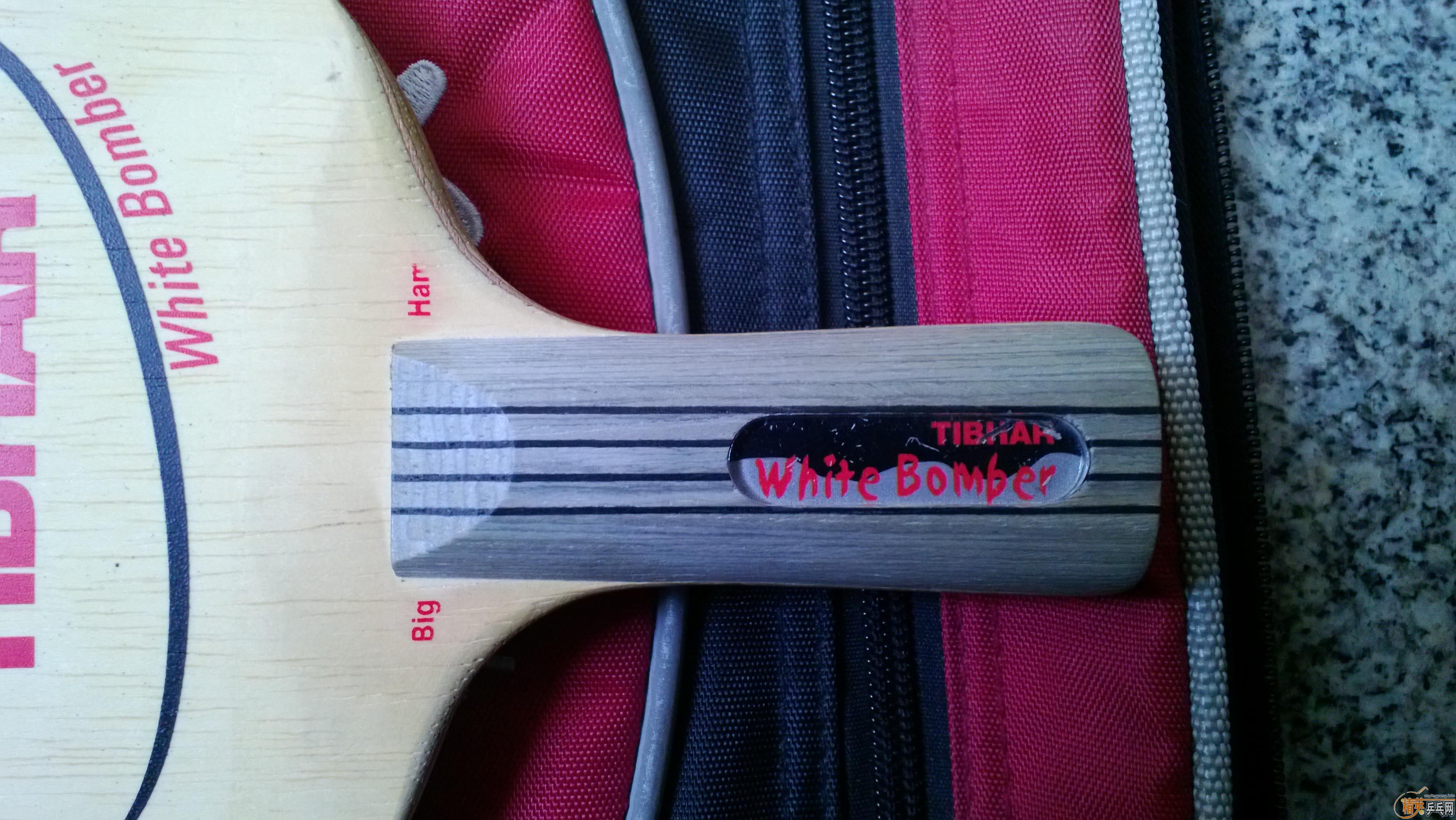 ��������У�������칥����������ͦ�ΰ�ɫ��ը����