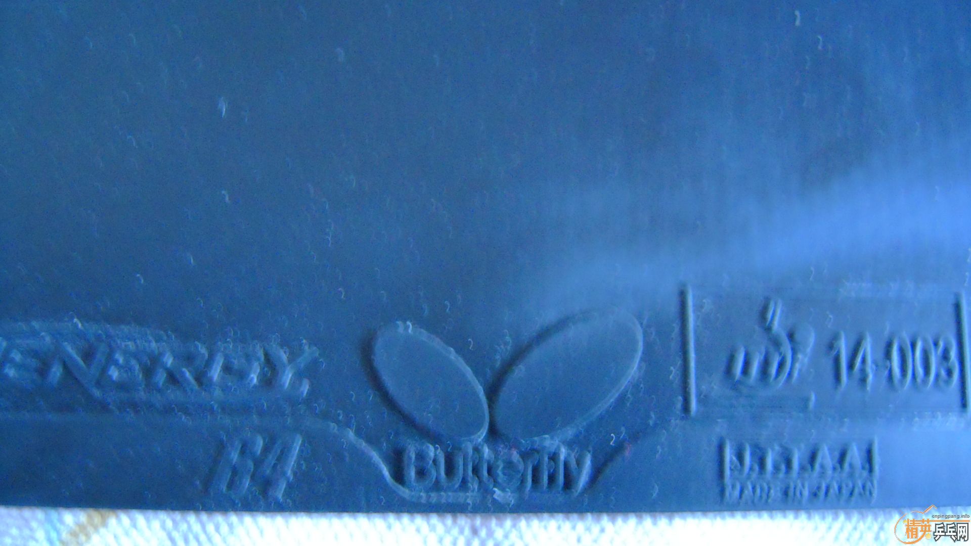 �������к���T64����ɫ2.1��260���ʣ��������飡