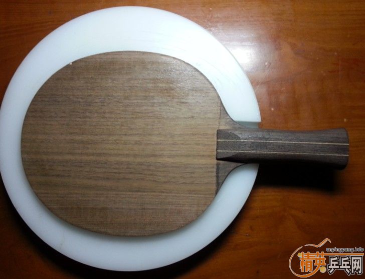 ����һ�鼫ǿ��ľ�������֣��������۸�ͣ�