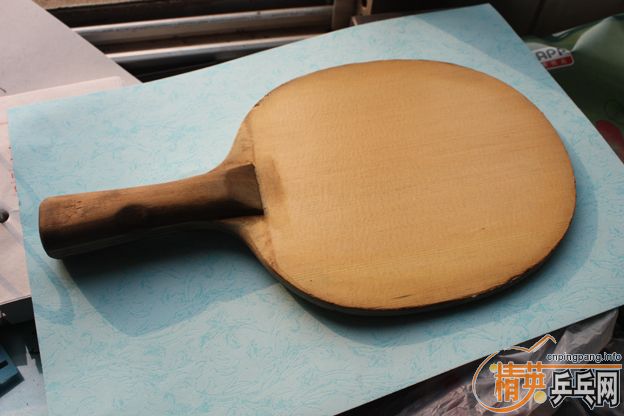 ��� 7P2A CARBON